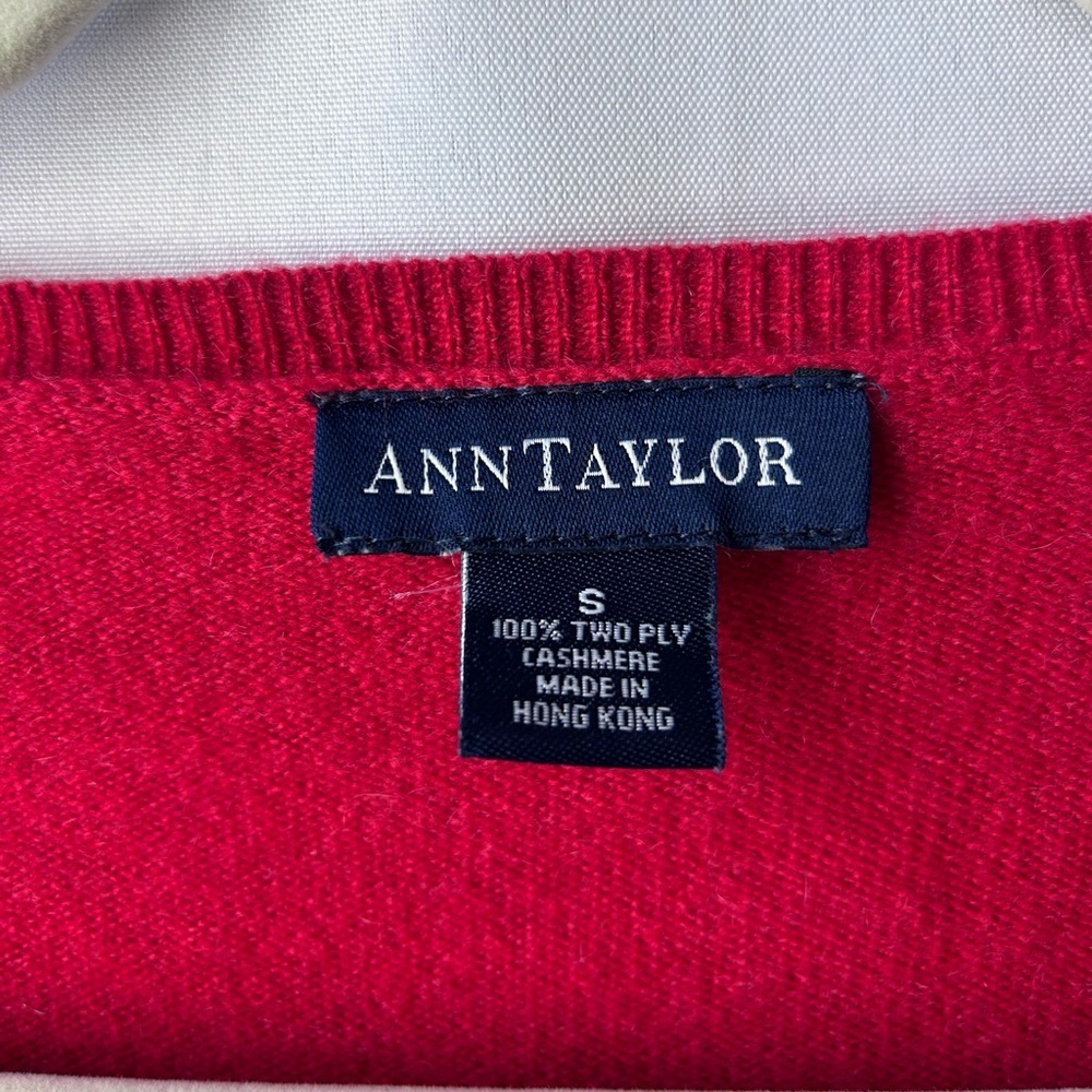 Ann Taylor Cashmere sweater/Cardigan - Picture 3 of 7